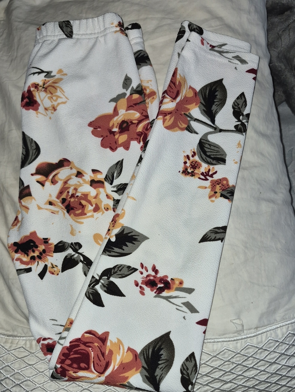 SHEIN White Floral Jeggings with Rust & Olive Blooms